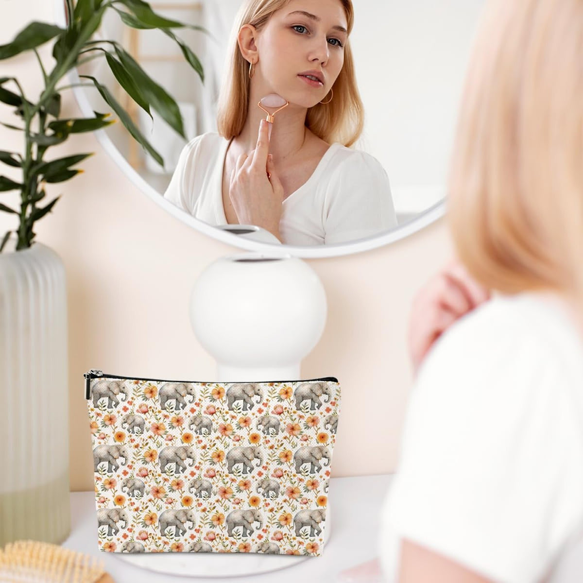 Elephant Cosmetic Bag - Large Capacity Makeup & Travel Organizer, Gift for Animal Lovers