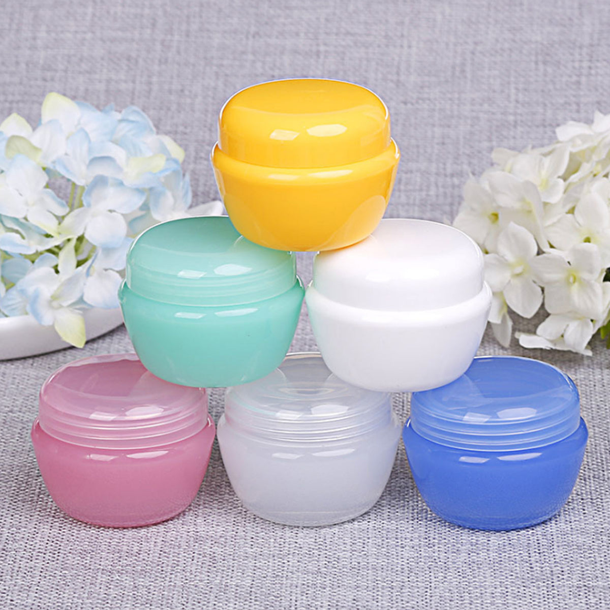 Set of 18 20g Plastic Cosmetic Containers with Twist Lids for Creams & Lotions