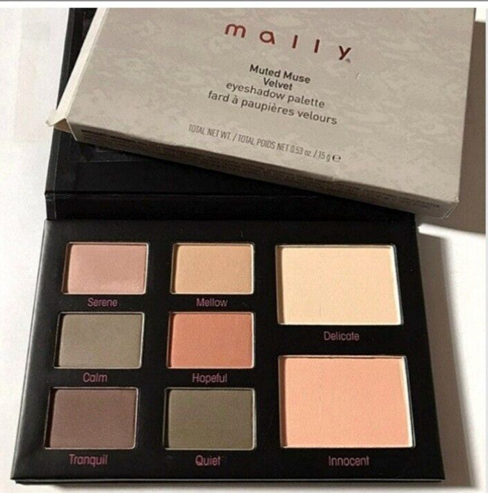 Velvet Eyeshadow Palette with 8 Shades - Cool & Warm Tones, Matte & Shimmer