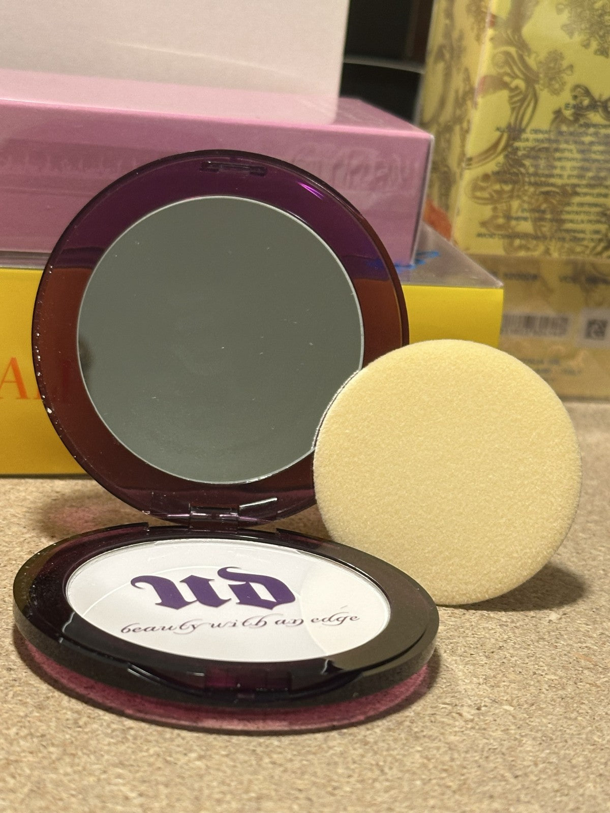 De-Slick Mattifying Oil-Control Powder for Shine-Free Skin — 0.38 oz