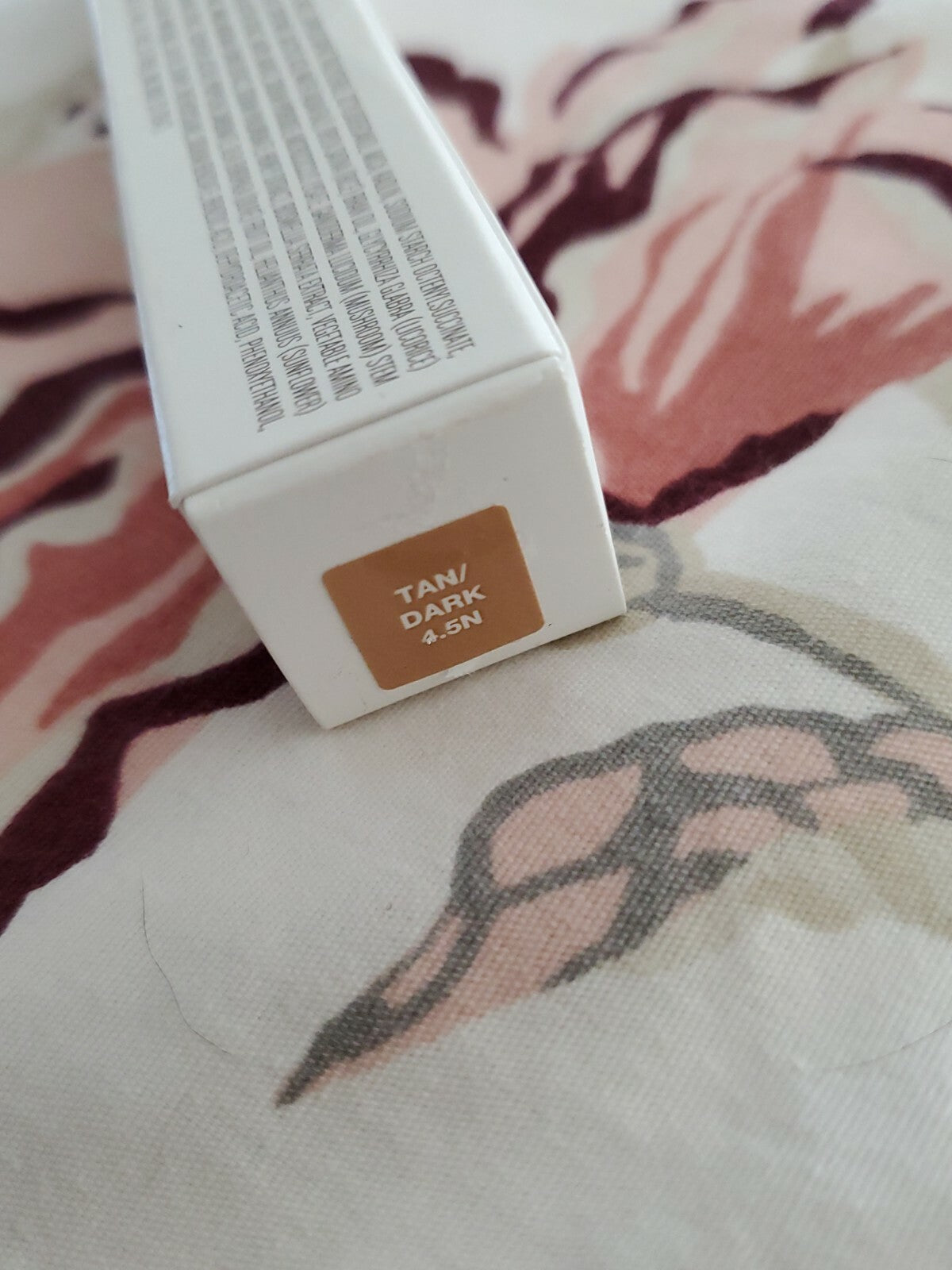 Blemish Rescue Skin Clearing Spot Concealer Tan Dark 4.5N - Natural Coverage