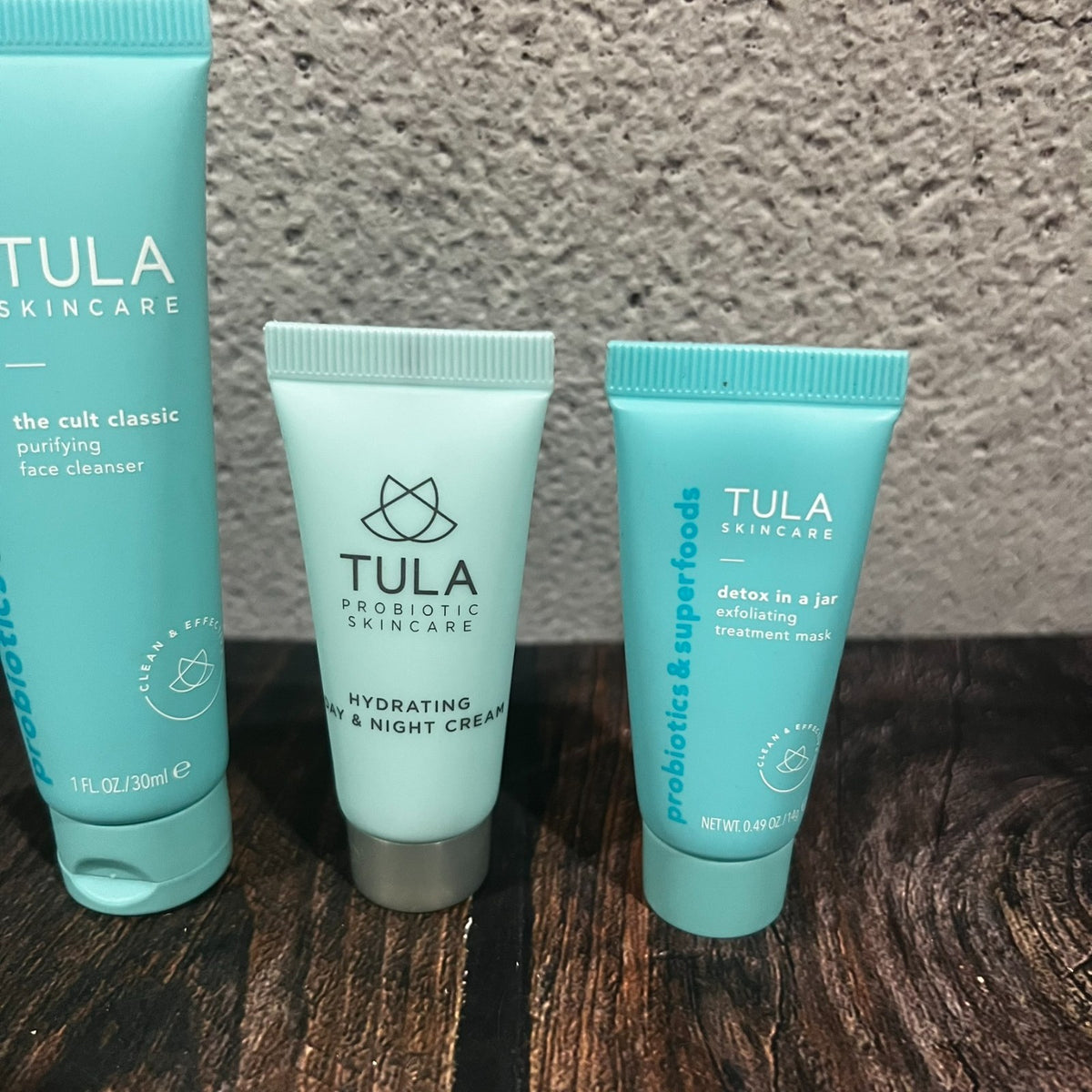 Detox in a Jar 24-7 Moisture Cream by Tula Skincare — Travel Size 1 oz
