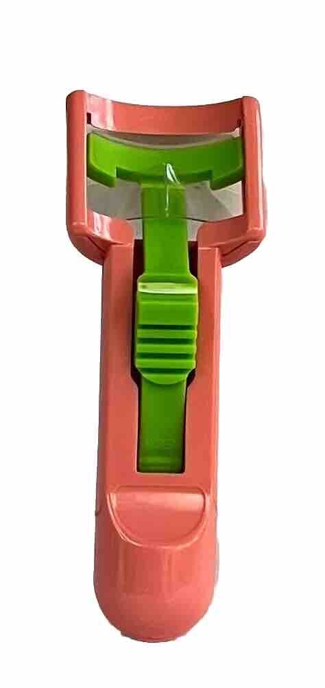 Maybelline Expert Eyes Plastic Eyelash Curler Pink or Purple - Set of 6