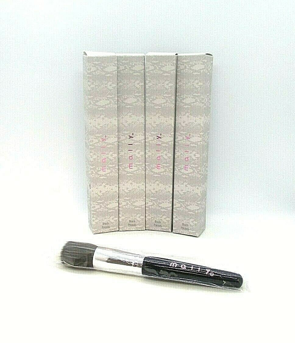 4-Pack Face Makeup Brushes - Face Powder & Foundation Brushes