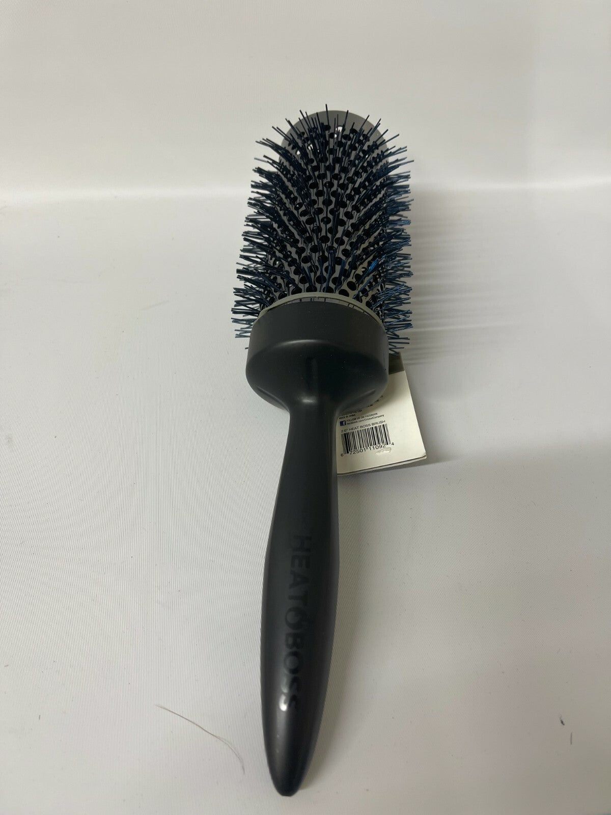 Cricket Hairbrush Round Styling Brush 2.0 Inch Heat Boss Heat Boss 2.0"