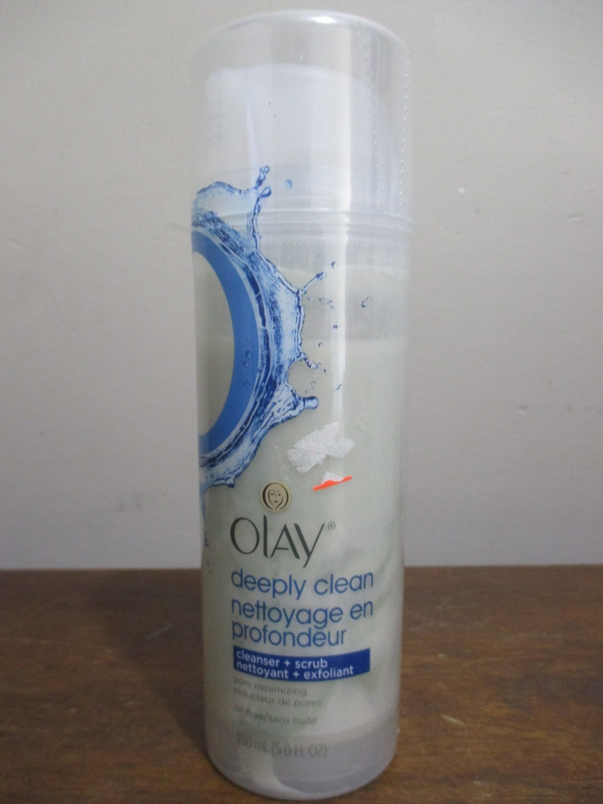 Olay deeply clean Pore Minimizing Cleanser + Scrub 5 oz