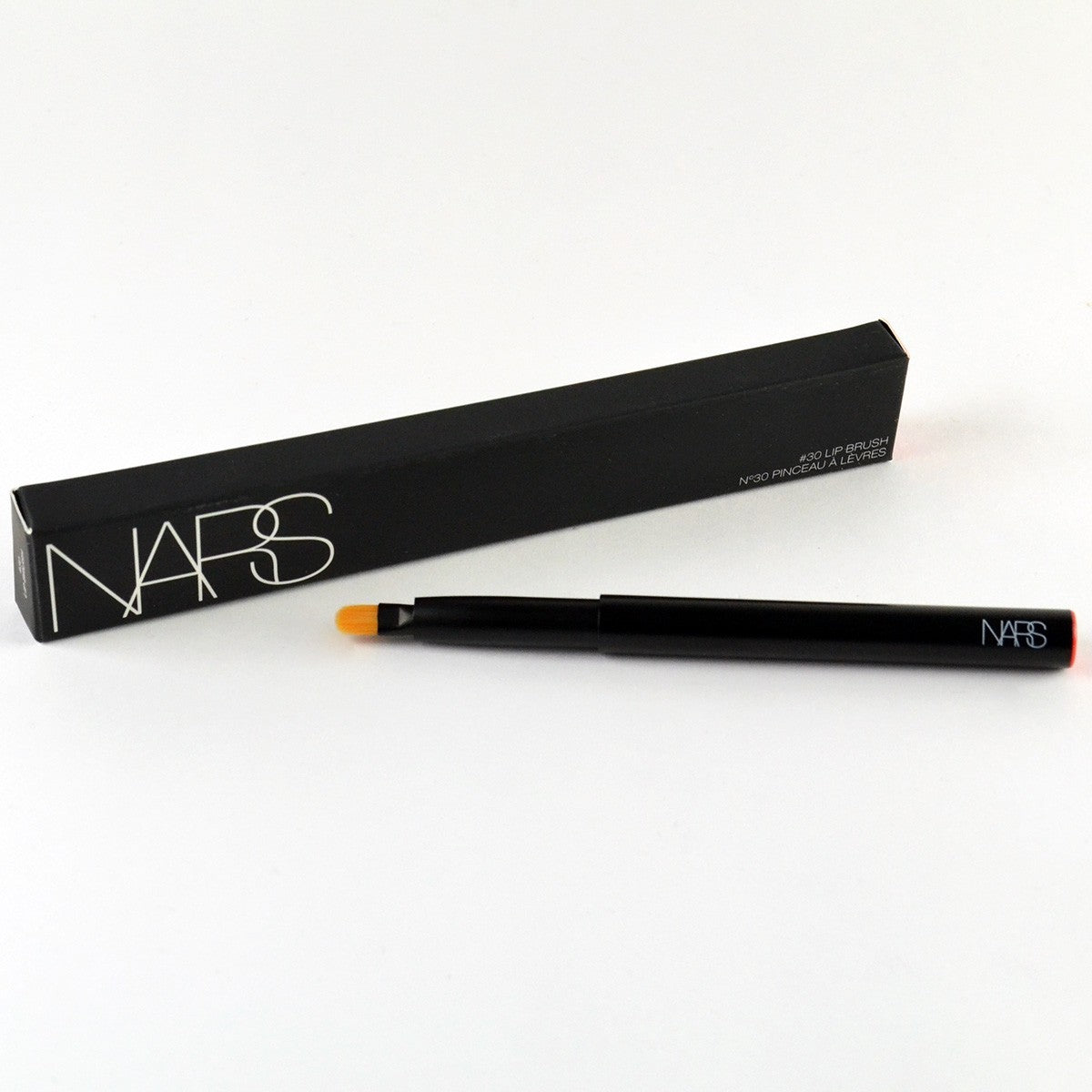 Lip Brush for Makeup Application - Professional Lip Makeup Tool