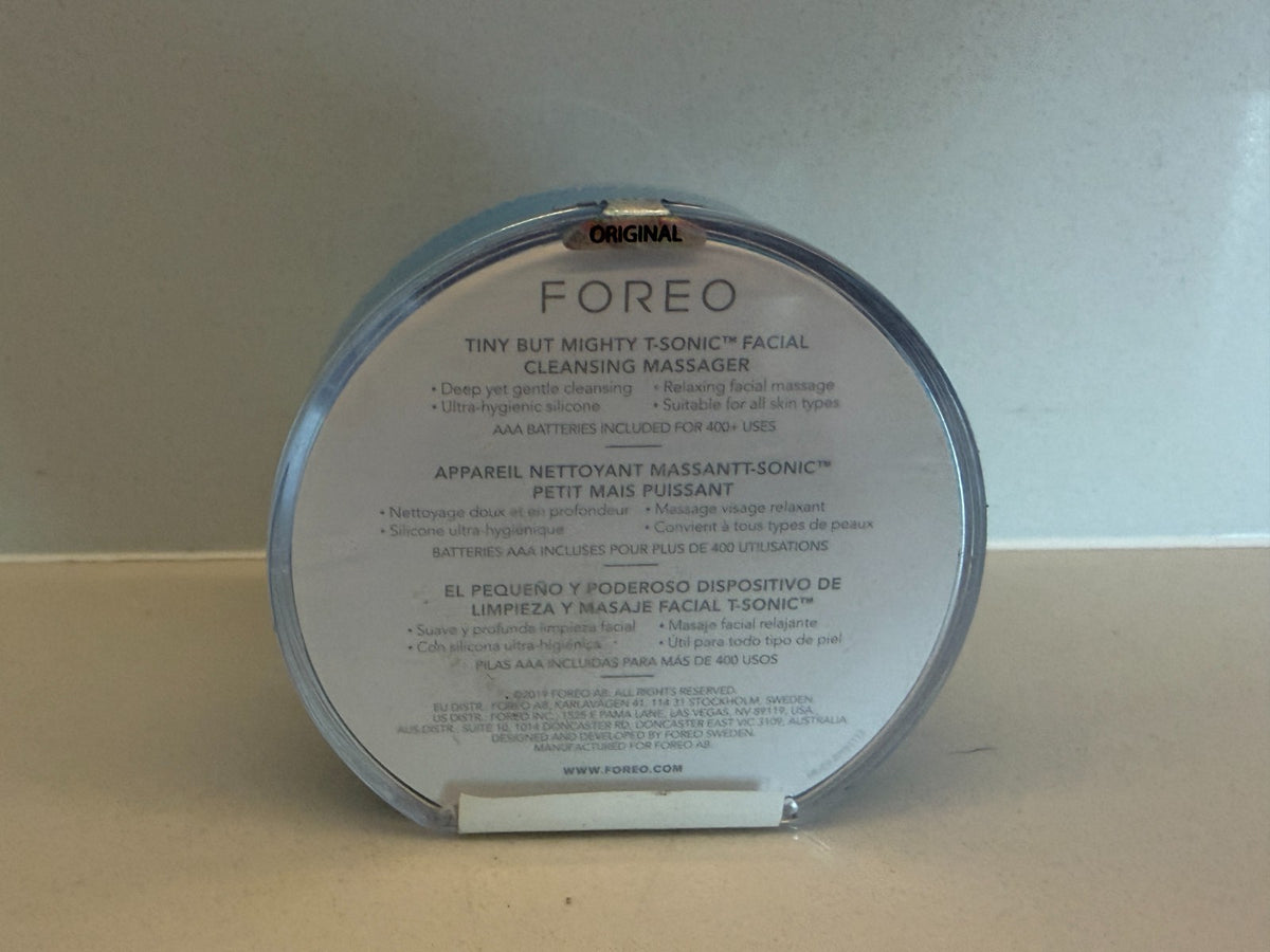 Foreo Luna Play Plus Aquamarine Facial Cleansing Device Travel Size