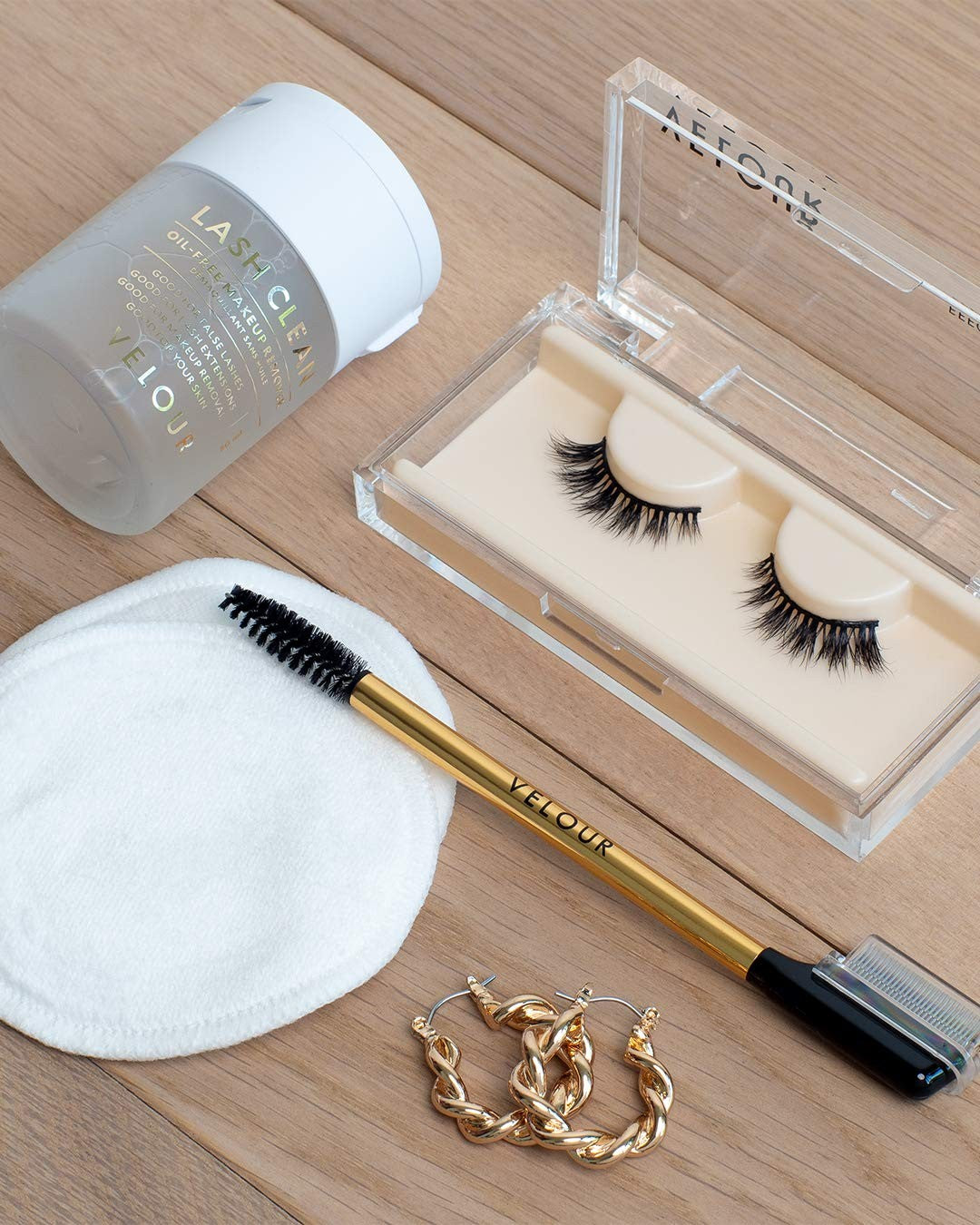 Dual-Ended Eyelash & Eyelash Extension Cleaning Brush - Reusable Lash Wand