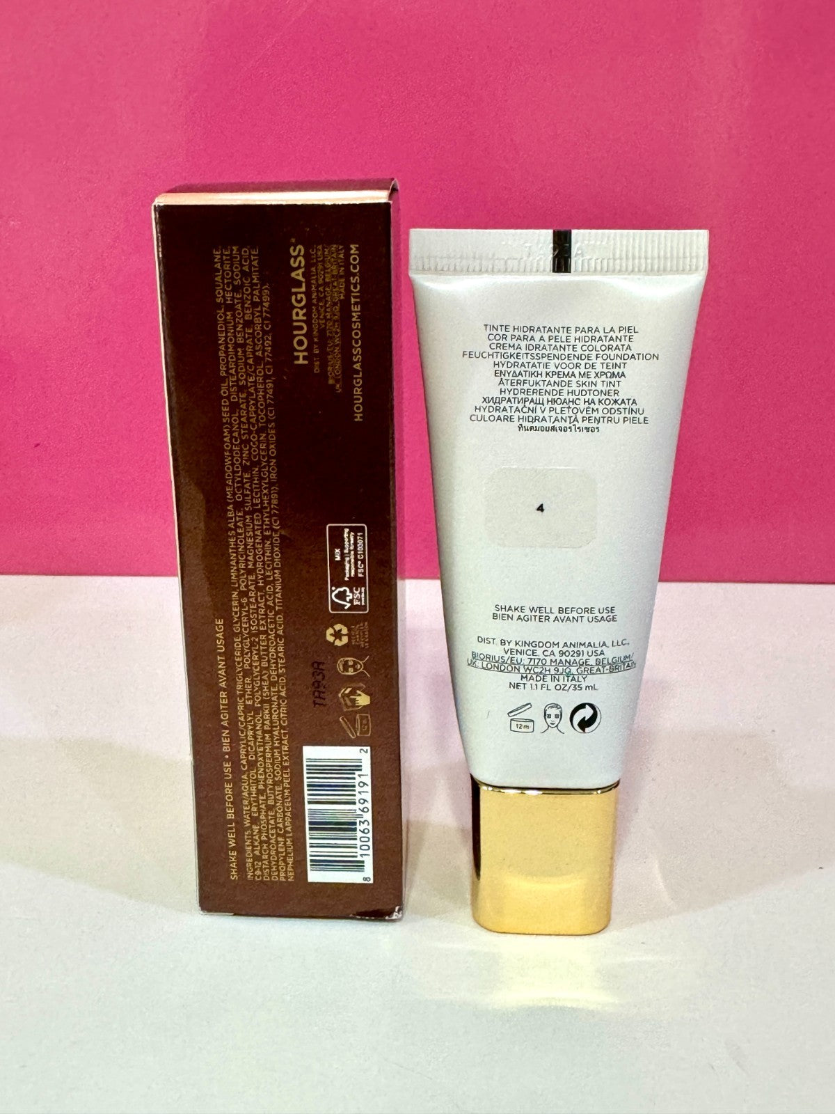Hydrating Skin Tint with SPF - 35ml/1.1oz, Multiple Shades Available