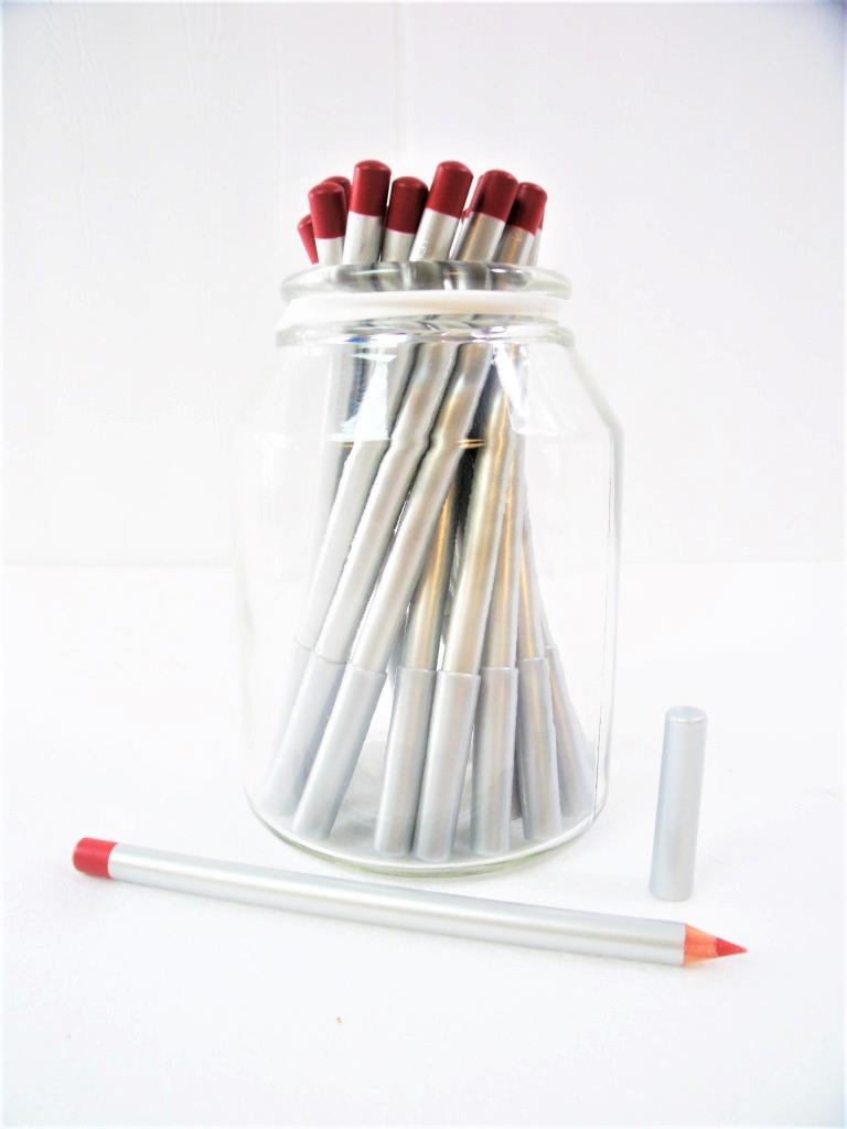 Lipliner Pencil - Precise Contour & Long-Lasting Color - Made in Germany