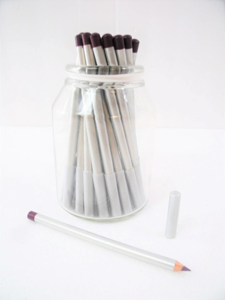 Lipliner Pencil - Precise Contour & Long-Lasting Color - Made in Germany