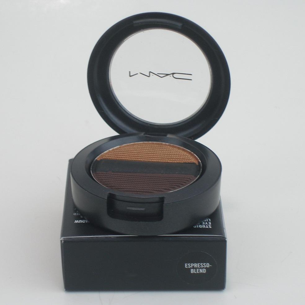 Eye Shadow & Eyeliner Palette - Multiple Shades & Blends