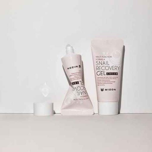 MIZON Set of Two Snail Recovery Gel Cream Snail Mucin for Fine Lines Skin Elasticity Moisture Fragrance-Free Korean Skincare(45ml 1.52 fl.oz -Pack of 2)