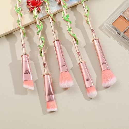 Rose Eye Makeup Brush Set - 5pcs Metal Wand Makeup Brushes Soft Synthetic Fiber Eyebrow EyeshadowFoundation Blending Lips Brushes Makeup Tools, Gift for Women Sister Girlfriend (New Rose Gold)