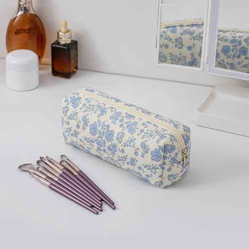 Cute Floral Makeup Brush Bag Small Cotton Quilted Cosmetic Bag for Women Travel Toiletry Zipper Make Up Pouch (Blue Floral)