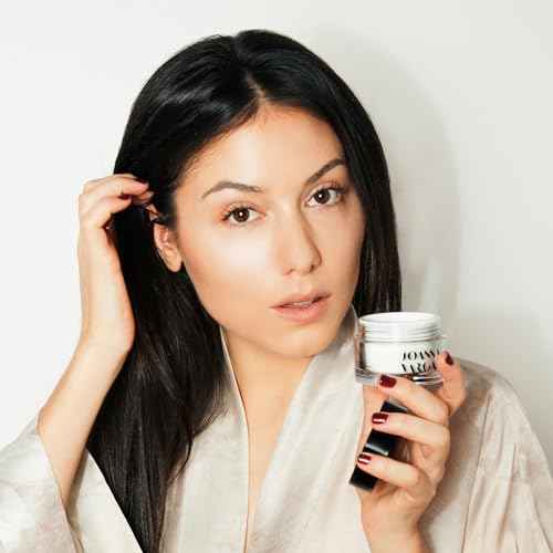 Joanna Vargas Daily Hydrating Face Cream For Women - Face Moisturizer for Radiant Soft Skin - Nourishing Day & Night Cream - Plumps & Smoothes the fine lines for Bouncier-Looking Complexion - 50ml