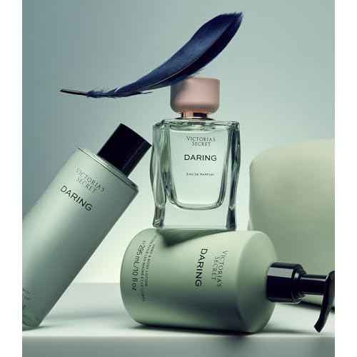 Victoria's Secret Daring Eau de Parfum, Notes of Bright Bergamot, Warm Oakmoss and Bold Amber, Perfumes for Women (3.4 oz)