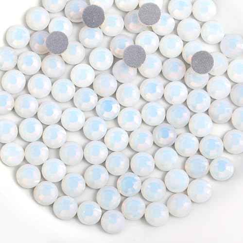 Beadsland 1440pcs Flat Back Crystal Rhinestones Round Gems for Nail Art and Craft Glue Fix, White Opal, SS20, 4.6-4.8mm