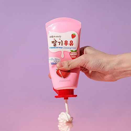 Kwailnara Milk Cleansing Foam (120 mL) (Strawberry)