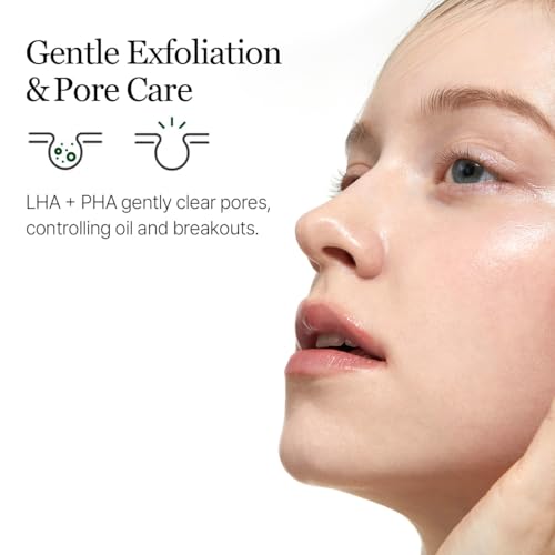 ROUND LAB Pine Calming CICA Toner 8.45 Fl Oz, Low-Acidic Hydrating Toner for Face with Pine CICA, BHA + LHA, and Hyaluronic Acid for Soothing, Exfoliating, and Restoring Skin Balance, Korean Skincare