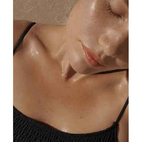 FINN & CO. White Sand Bath & Body Oil - Lightweight & Moisturizing Formula with Jojoba & Apricot Oils - Fast Absorbing, Paraben Free, Cruelty Free - Beach Inspired Fragrance | 8 oz