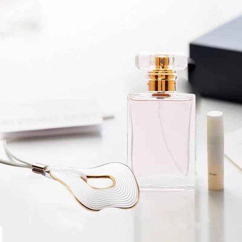 Glass Perfume Bottle Empty Refillable 12Pack Clear Travel Perfume Spray Atomizer Bottle 50ml Perfume Fine Mist Spray Perfume Bottle Atomizer Container with Sprayer Applicator (Clear Square 50ml 12PCS)
