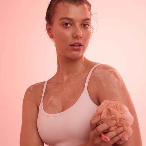 MONDAY HAIRCARE MOISTURE Body Wash in Fresh Gardenia with Hyaluronic Acid & Shea Butter for All Skin Types, 900 mL (Pack of 2)