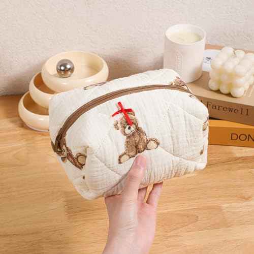 Cute Small Floral Cotton Makeup Bag, Quilted Zipper Pouch with Coquette Bear for Women and Girls, Kawaii Travel Cosmetic Bags for Purse(01Little Bear)