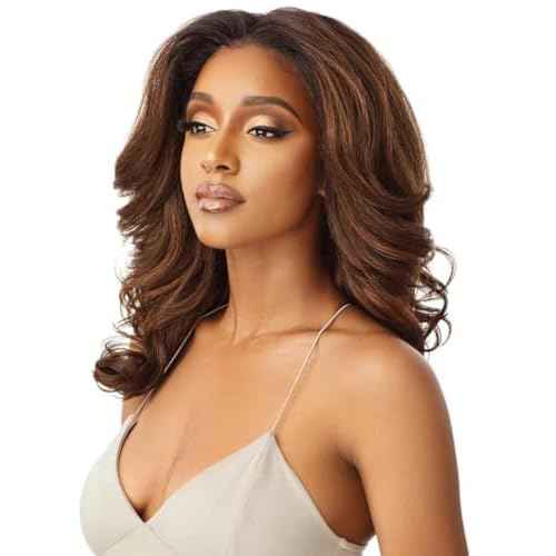 Outre LACEFRONT PERFECT HAIR LINE Glamorous Wavy Fully Hand-Tied 13¡±x 6¡± Frontal HD Baby Hair Transparent Lace Easy-to-Style Heat Friendly - JULIANNE (DR2/CHOSWI)