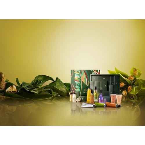 natura - Brazilian Beauty Advent Calendar ? 12-Piece Holiday Gift Set with Body Care, Hand Creams, Shower Gels & Hair Care Minis ? Vegan & Sustainable Beauty from the Amazon ($104 value)