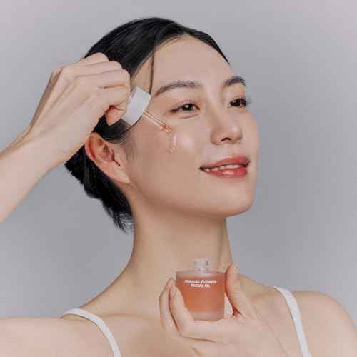 Whamisa Organic Flowers Facial Oil Deep Rich, Hydrating Watery Formula with Fermented Ingredients & Postbiotics, Nourishing, Glowing Hydration (32ml)