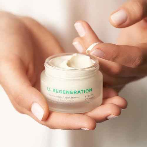 ANNEMARIE B?RLIND - LL REGENERATION Revitalizing Day Cream - Natural Vitamin C E and Retinoid Anti Aging Face Cream for Visibly Firmer and Wrinkle Free Skin - Step 3 of 5 - 1.69 Fl Oz.