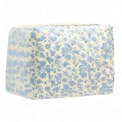 PAZIMIIK Quilted Makeup Bag Large Travel Zipper Soft Cosmetic Pouch for Women Girls Make Up,Little Flower Blue