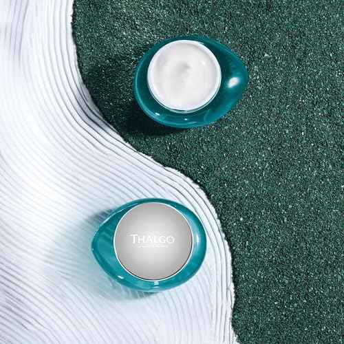 THALGO Spirulina Boost 2.0 Revitalising Cream 50ml Smooths Skin and Reduces Signs of Fatigue