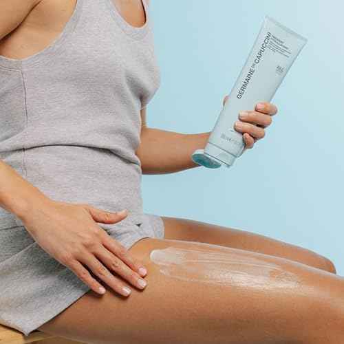 Germaine de Capuccini - Timexpert Hydraluronic - Ultra-Comfort Moisturizing Body Cream - Rehydrate your skin for 48 hours, leaving it soft and radiant - Antiaging Body Treatment - 10.1 Fl Oz