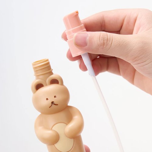 Empty Spray Bottle, Set of Cute Bear Look Delicate Hygiene Bottles, Easy to Press and Practical, with Waterproof Storage Bag for Business Travel for (2 Press Bottle 1 Spray Bottle
