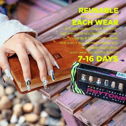 PSYTONE Short Press on Nails Almond Orange French Tip Glue on Nails Cute Fake Nails Full Cover Stick on Nails Glossy Artificial Nails Short Acrylic Nails Press ons Reusable False Nails for Women