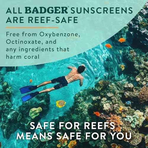 Badger Mineral Daily Sunscreen with Zinc Oxide, SPF 30, Lightweight & Easy to Apply w/No White Cast, Moisturizing Organic Sunscreen, Reef Safe, Vegan, Unscented, 4 fl oz, 2-Pack