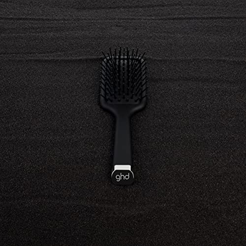 ghd The All-Rounder Paddle Hair Brush ¡ª Detangling Hair Brush for Thick Hair ¡ª Broad Flat Base to Create Straight and Sleek Blow-Dries ¡ª Set Your Style, Brush Out Waves, and Add Texture ¡ª Black