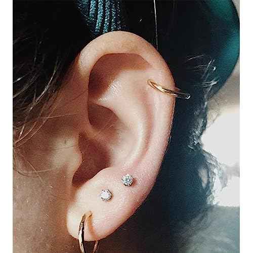 QWALIT Ear Piercing Kit Gold Ear Piercing Gun Kit Self Piercing Earrings Piercing Kit Disposable Earring Gun Piercing Kit with Gold Earring Stud Flat Back Self Helix Cartilage Ear Piercing Kit at Home