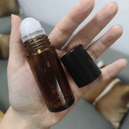 4 Pack 30ml/1 oz Amber Glass Roller Bottles Deodorant Roll On Bottles Travel Refillable DIY Deodorant Containers With Plastic Roller Ball For Fragrance Essential Oil Perfume