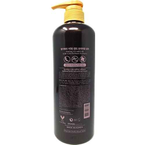 Daeng Gi Meo Ri- Ki Gold Premium Shampoo+Treatment Set, Effectively Moisture to Dry and Rough Hair, No Artificial Color, 780ml each