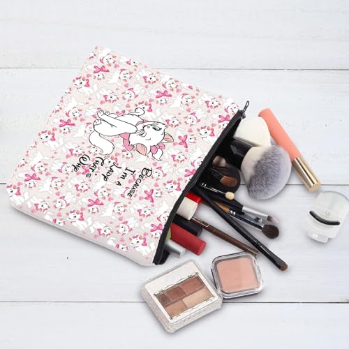 G2TUP Cartoon Cat Makeup Cosmetic Bag Cat Movie Fans Gift Because I'm A Lady Cartoon Movie Themed Gift (I'm A Lady New)