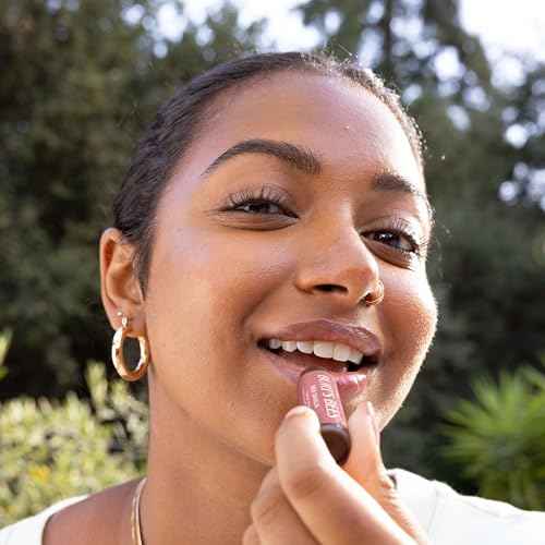 Burt's Bees Lip Tint Balm, Long Lasting 2 in 1 Duo Tinted Balm Formula, Color Infused with Hydrating Shea Butter for a Natural Looking Buildable Finish, Red Dahlia, 1 Tube