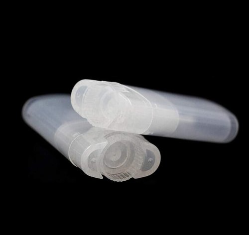 Minsily 20 PCS 15ml Clear Empty Plastic Oval Deodorant Containers Oval Lip Balm Tubes Lipstick Tubes 0.5 Oz Deodorant Sticks Tube Oval Twist-Up Tubes BPA Free for DIY Homemade Crayon Chapstick Holder