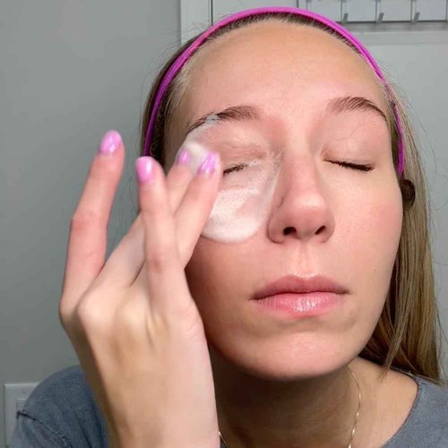 We Love Eyes - SuperGLA® Eyelid & Eyelash Foaming Cleanser - Plant Based Cleanser. All Natural. Cruelty Free. Wash away makeup gently.