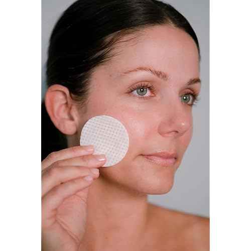Intoxicated Cosmetics Power Correct Peel Pads - Alpha and Beta Hydroxy Acid Exfoliating Treatment for Fine Lines and Wrinkles - Brightening Pads with Niacinamide and Green Tea Extract for Radiant Skin