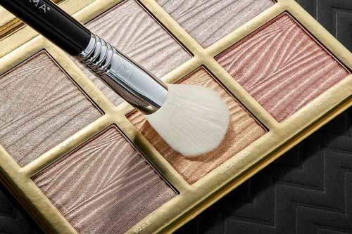 Sigma Beauty F76 Chiseled Cheek™ Brush