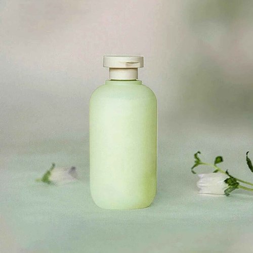 Qiveno 6.8oz Green Empty Squeeze Bottles, Plastic Travel Bottles with Flip Cap, Refillable Containers for Lotion Cream Shampoo Leak Proof Travel Bottle(5Pcs)